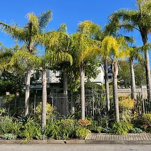 Guest house Constantiaberg Eco-villa, Cape Town